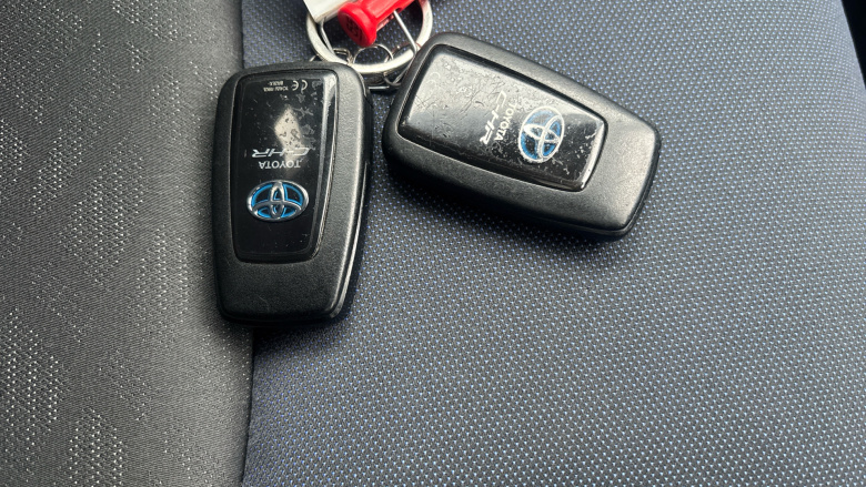 Toyota C-HR 1.8 Hybrid Dynamic 5dr CVT [Leather] Hybrid Hatchback